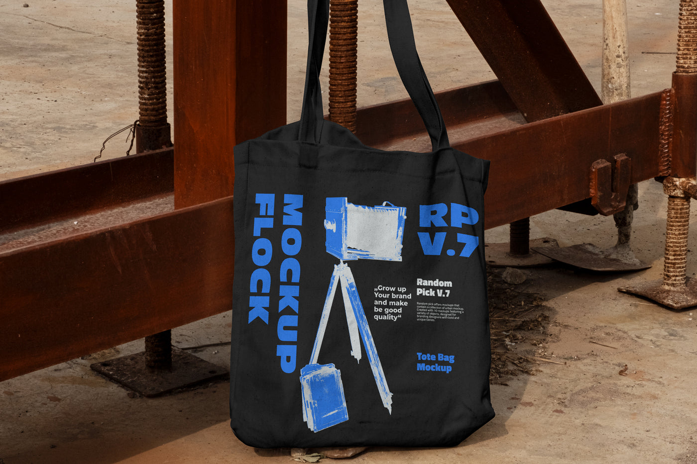 Free Urban Tote Bag Mockup